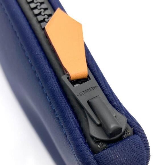 HERMES Blue Pouch - Picture 4 of 7